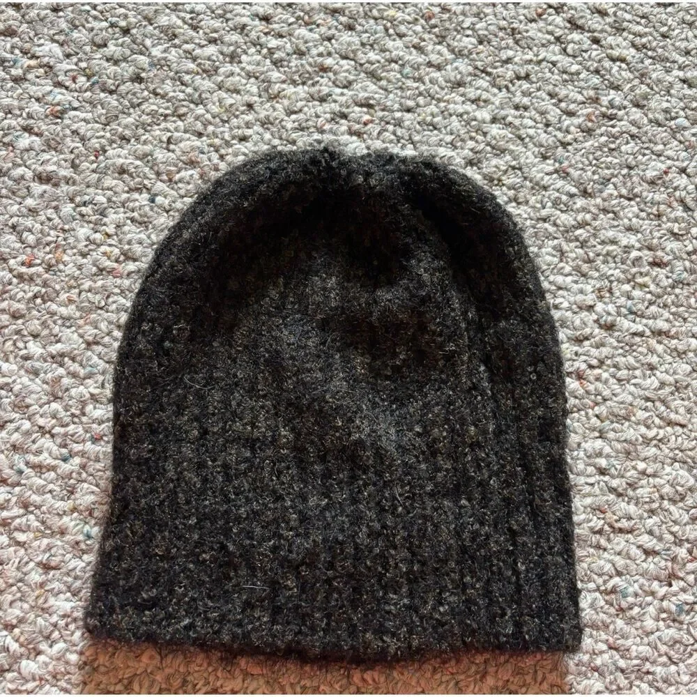 Black Knitted Beanie